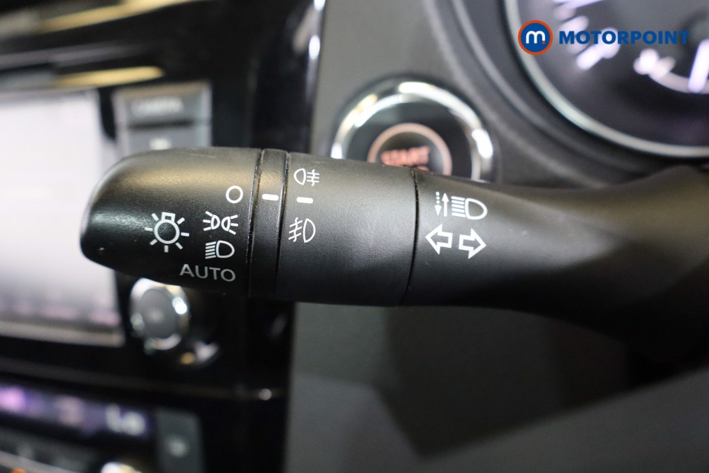 Nissan Qashqai N-Connecta Manual Petrol SUV - Stock Number (1574115) - 12th supplementary image