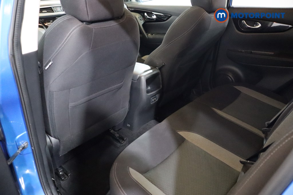 Nissan Qashqai N-Connecta Manual Petrol SUV - Stock Number (1574115) - 21st supplementary image