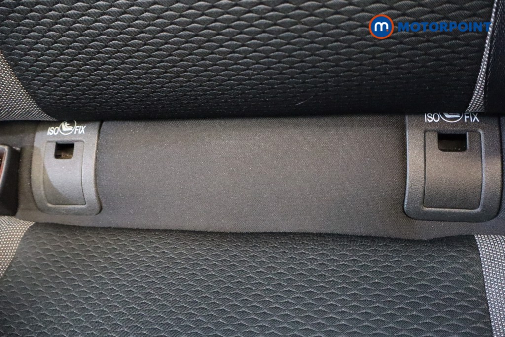Nissan Qashqai N-Connecta Manual Petrol SUV - Stock Number (1574115) - 23rd supplementary image
