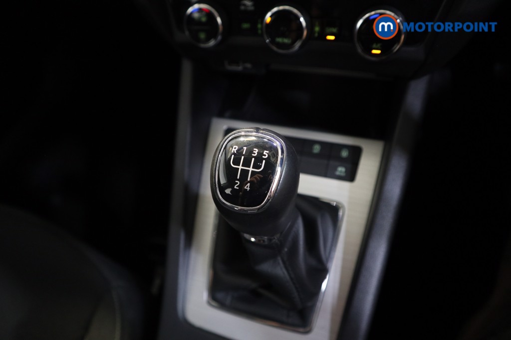 Skoda Octavia Se Drive Manual Diesel Estate - Stock Number (1574316) - 8th supplementary image