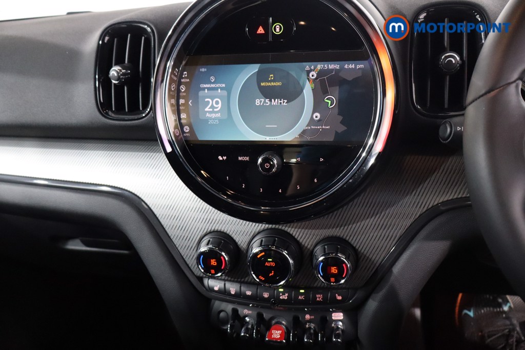 Mini Countryman Cooper Exclusive Automatic Petrol SUV - Stock Number (1574387) - 14th supplementary image