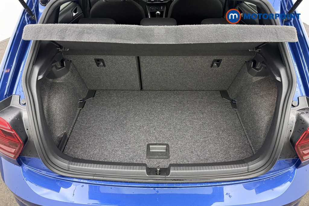 Volkswagen Polo R-Line Manual Petrol Hatchback - Stock Number (1574572) - 8th supplementary image