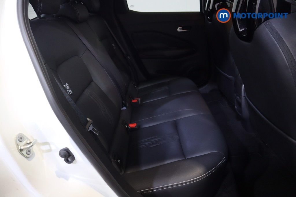 Nissan Juke Tekna Manual Petrol SUV - Stock Number (1574574) - 7th supplementary image