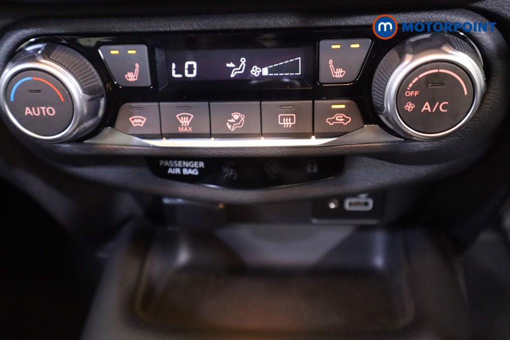 Nissan Juke Tekna Manual Petrol SUV - Stock Number (1574574) - 20th supplementary image