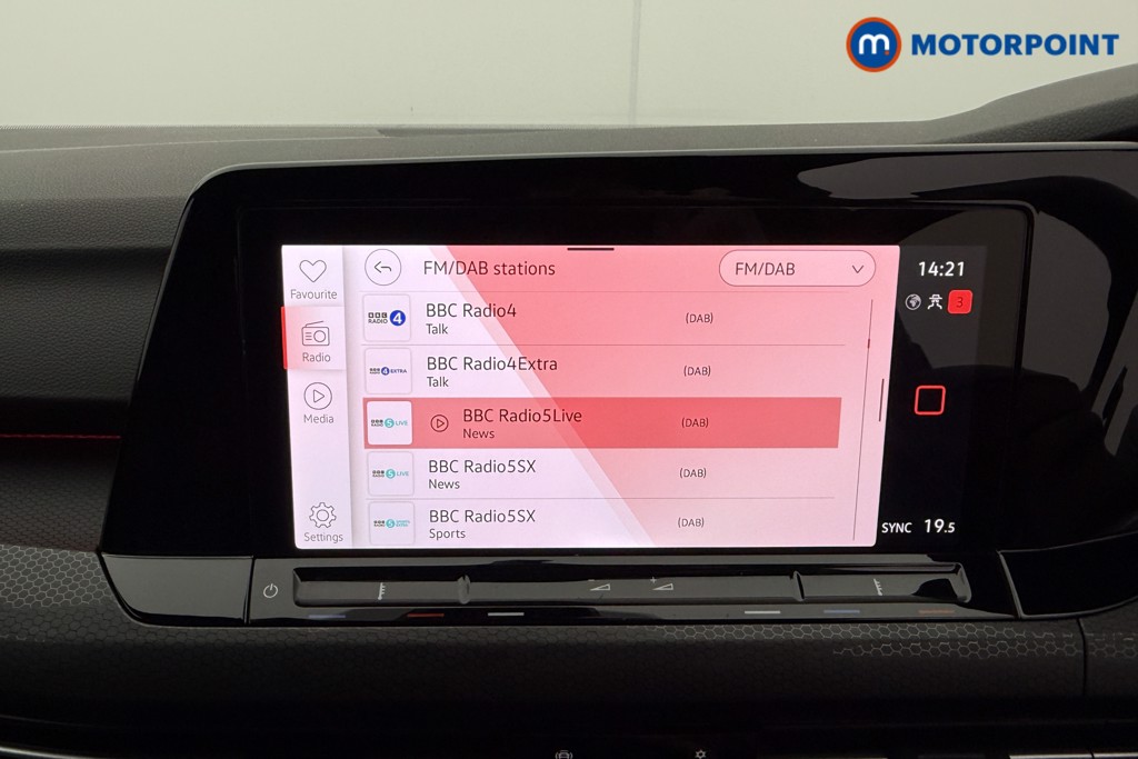 Volkswagen Golf GTI Automatic Petrol Hatchback - Stock Number (1574601) - 7th supplementary image