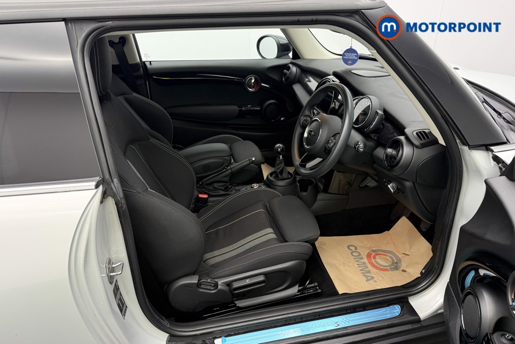 Mini Hatchback Cooper S Classic Manual Petrol Hatchback - Stock Number (1575344) - 9th supplementary image