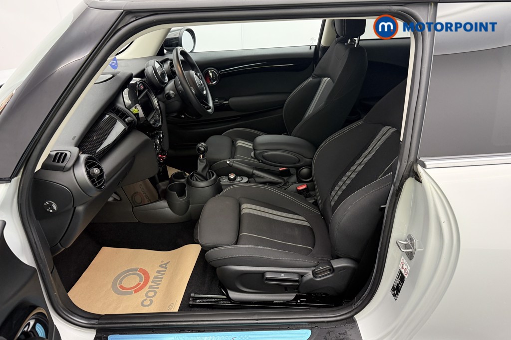 Mini Hatchback Cooper S Classic Manual Petrol Hatchback - Stock Number (1575344) - 1st supplementary image