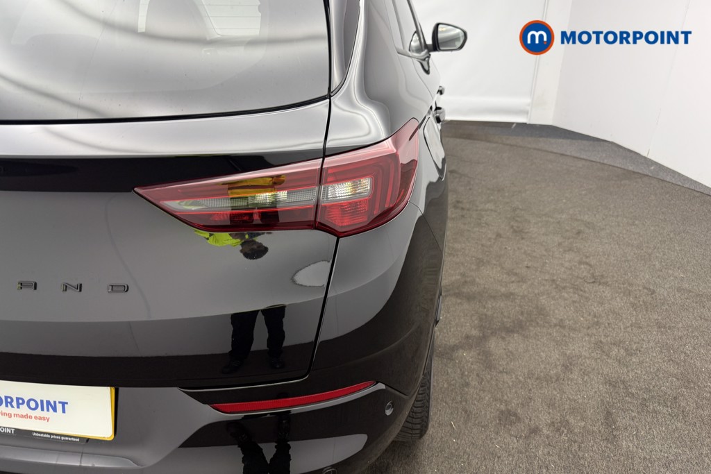 Vauxhall Grandland Gs Line Automatic Petrol Plug-In Hybrid SUV - Stock Number (1575455) - 10th supplementary image