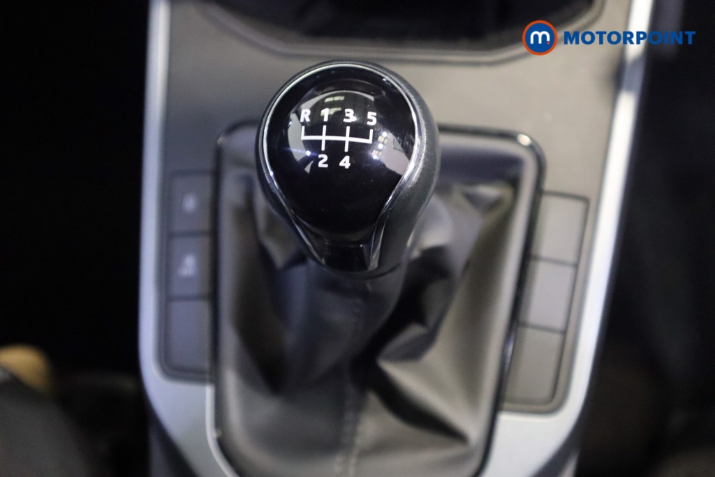 Seat Arona Se Technology Manual Petrol SUV - Stock Number (1575635) - 5th supplementary image