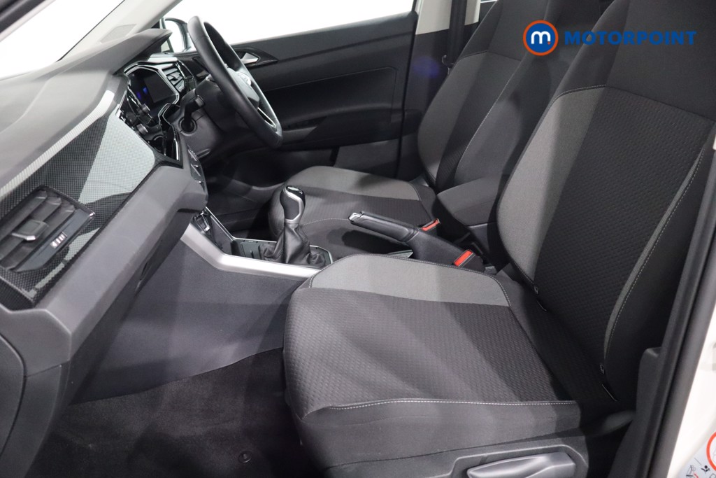 Volkswagen Polo Life Manual Petrol Hatchback - Stock Number (1575638) - 4th supplementary image