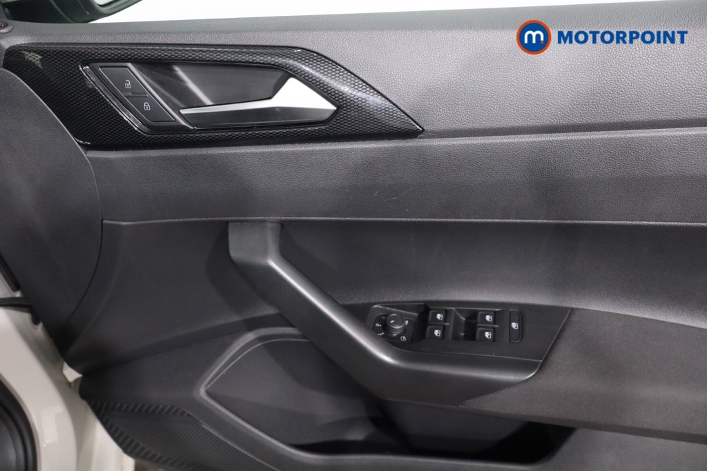 Volkswagen Polo Life Manual Petrol Hatchback - Stock Number (1575638) - 23rd supplementary image