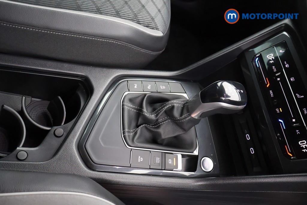 Volkswagen Tiguan R-Line Automatic Petrol SUV - Stock Number (1576143) - 7th supplementary image