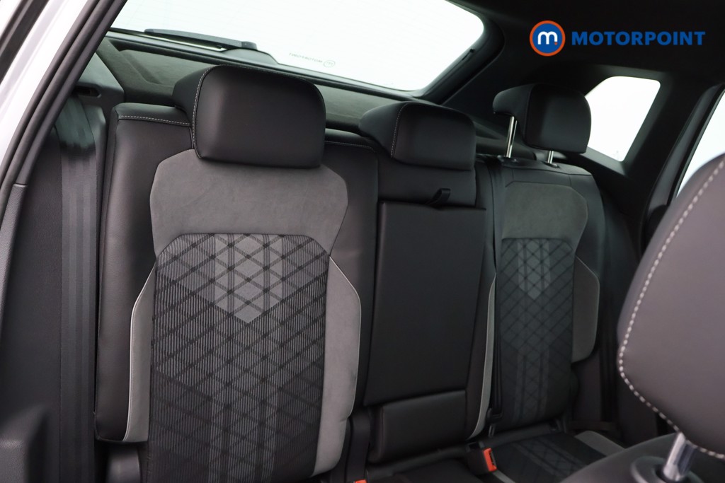 Volkswagen Tiguan R-Line Automatic Petrol SUV - Stock Number (1576143) - 10th supplementary image