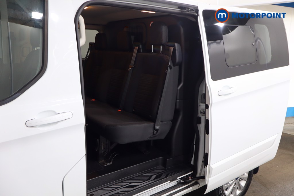 Ford Transit Custom Limited Automatic Diesel Crew Bus - Stock Number (1561994) - 5th supplementary image