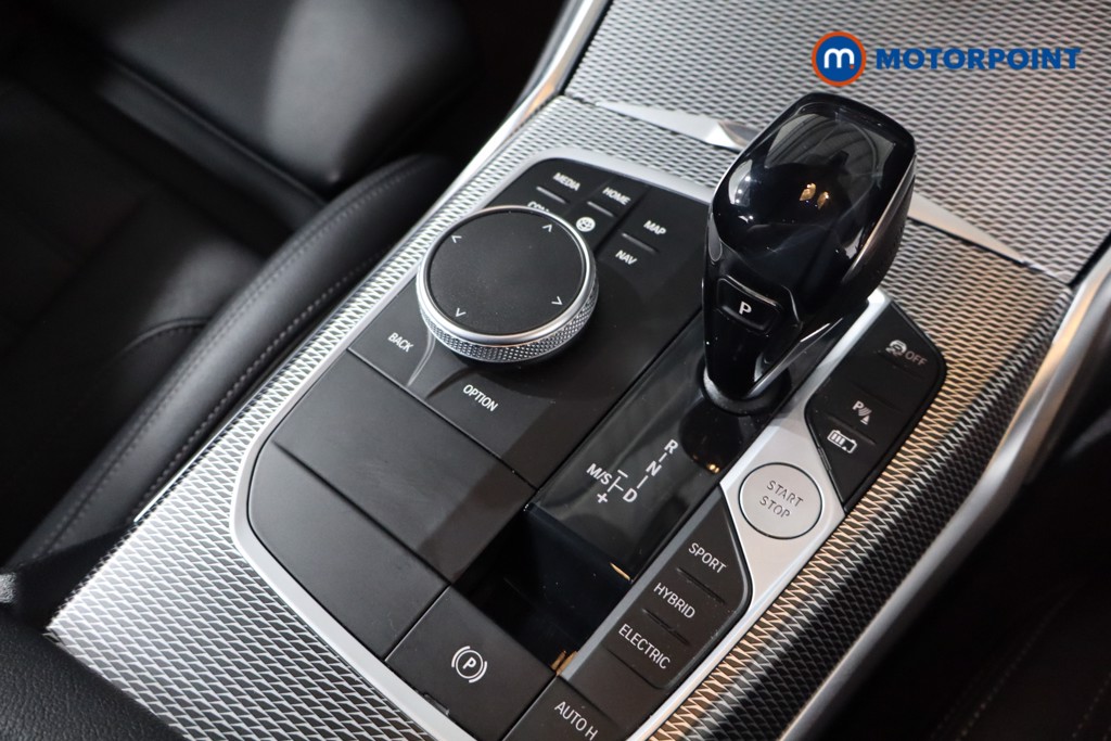 BMW 3 Series M Sport Automatic Petrol Plug-In Hybrid Estate - Stock Number (1566016) - 15th supplementary image