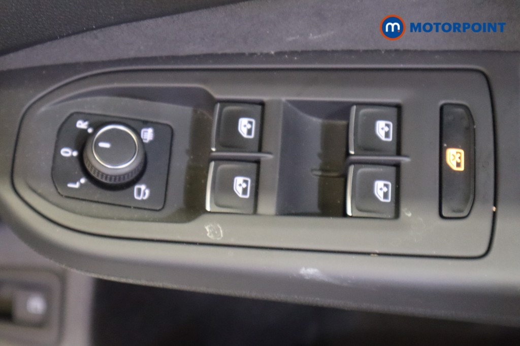 Volkswagen Golf GTE Automatic Petrol Plug-In Hybrid Hatchback - Stock Number (1566259) - 15th supplementary image