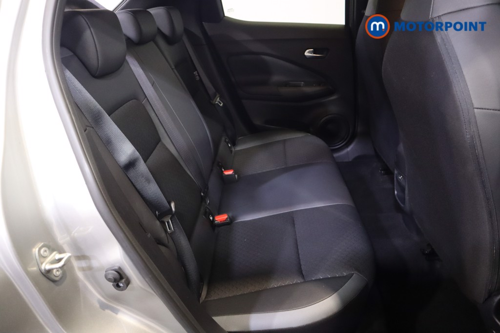 Nissan Juke N-Connecta Automatic Petrol SUV - Stock Number (1569820) - 7th supplementary image