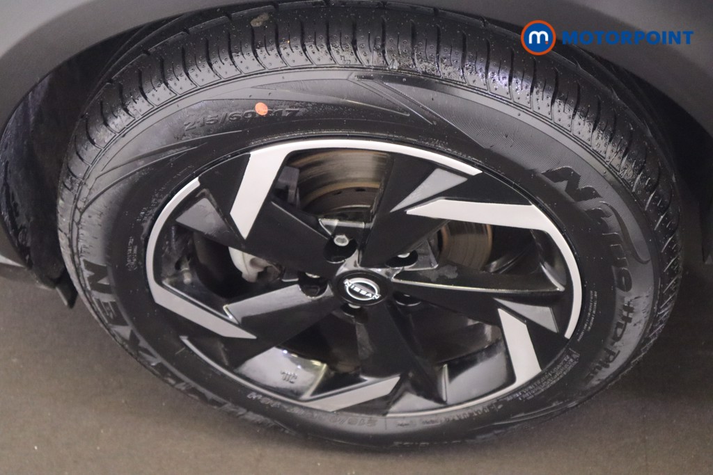 Nissan Juke N-Connecta Automatic Petrol SUV - Stock Number (1569820) - 10th supplementary image