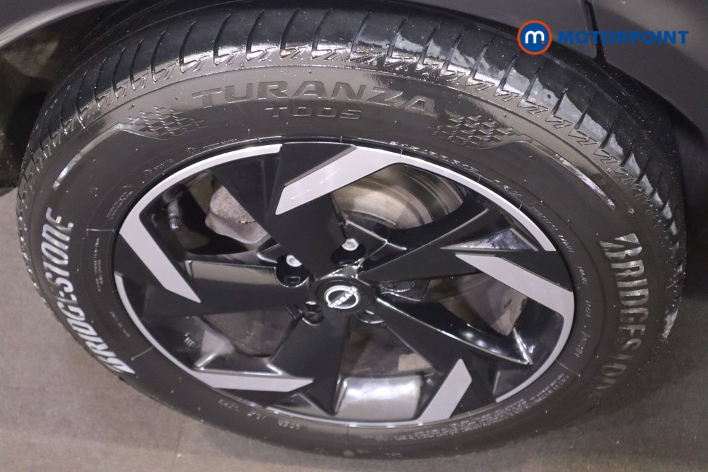 Nissan Juke N-Connecta Automatic Petrol SUV - Stock Number (1569820) - 12th supplementary image
