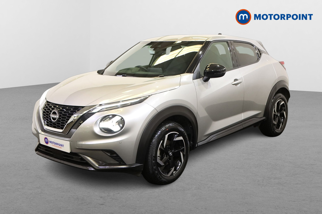 Nissan Juke N-Connecta Automatic Petrol SUV - Stock Number (1569820) - Passenger side front corner