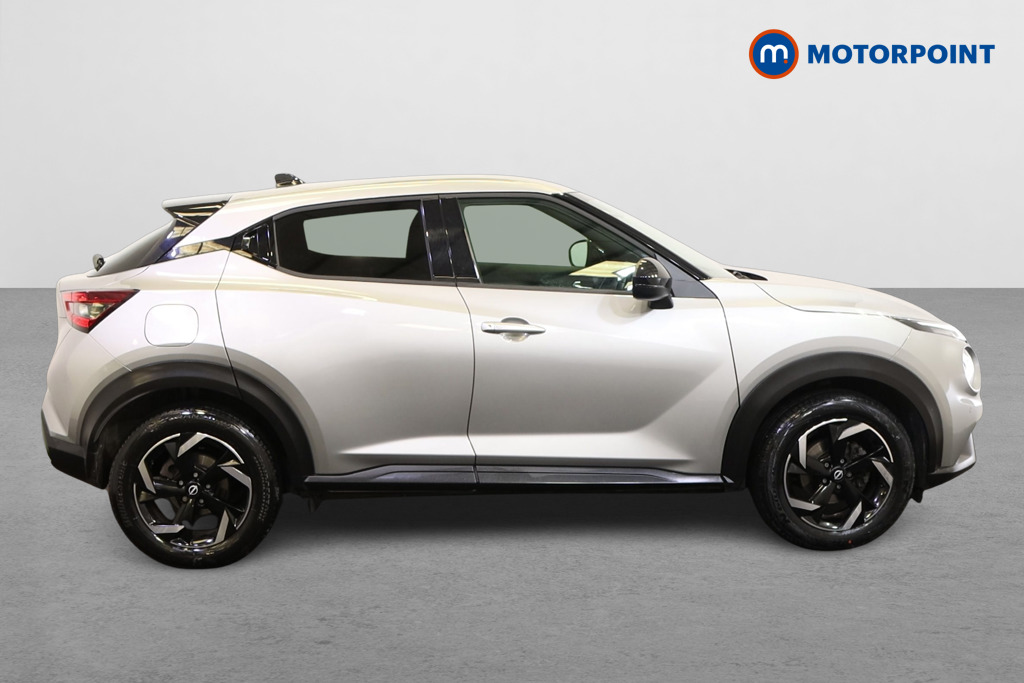 Nissan Juke N-Connecta Automatic Petrol SUV - Stock Number (1569820) - Drivers side