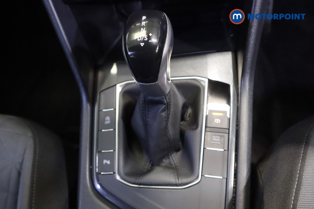 Volkswagen Tiguan Life Automatic Diesel SUV - Stock Number (1571624) - 5th supplementary image