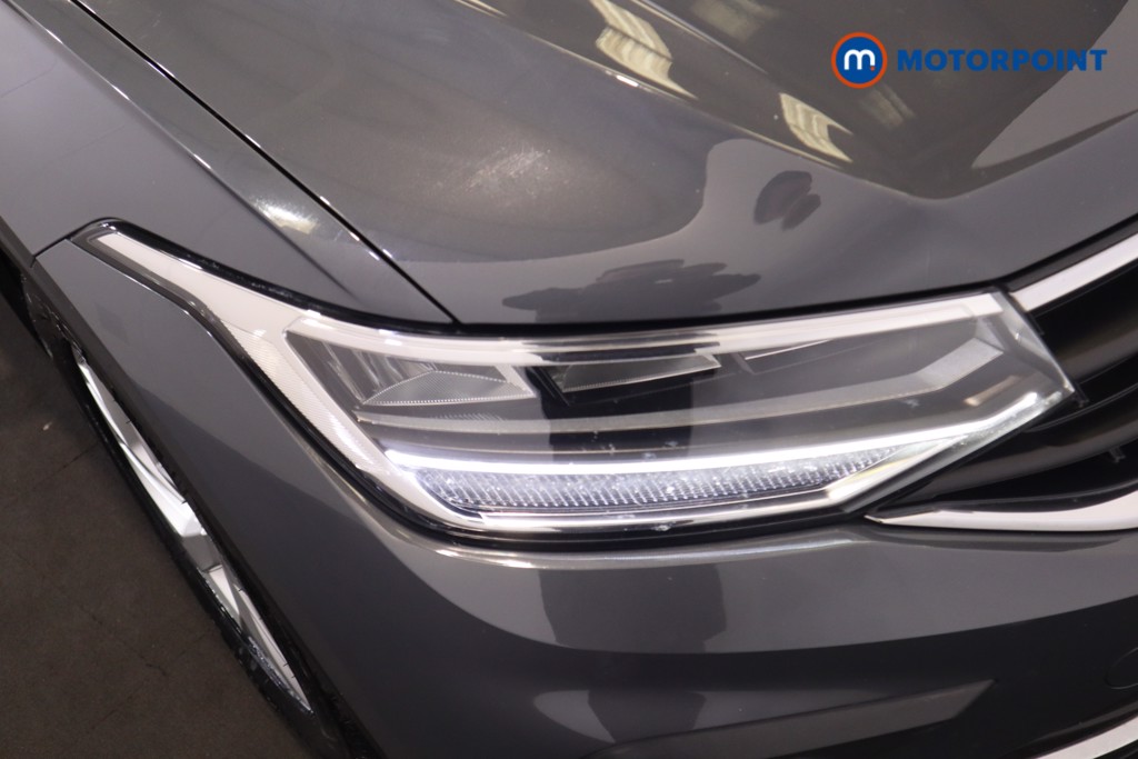 Volkswagen Tiguan Life Automatic Diesel SUV - Stock Number (1571624) - 32nd supplementary image