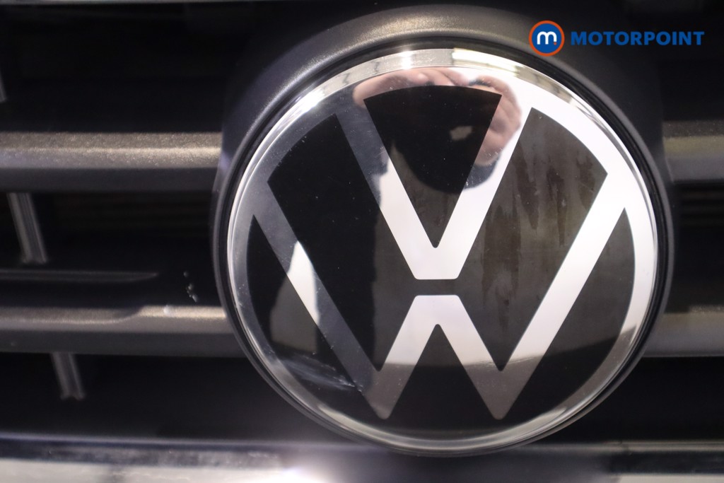 Volkswagen Tiguan Life Automatic Diesel SUV - Stock Number (1571624) - 34th supplementary image