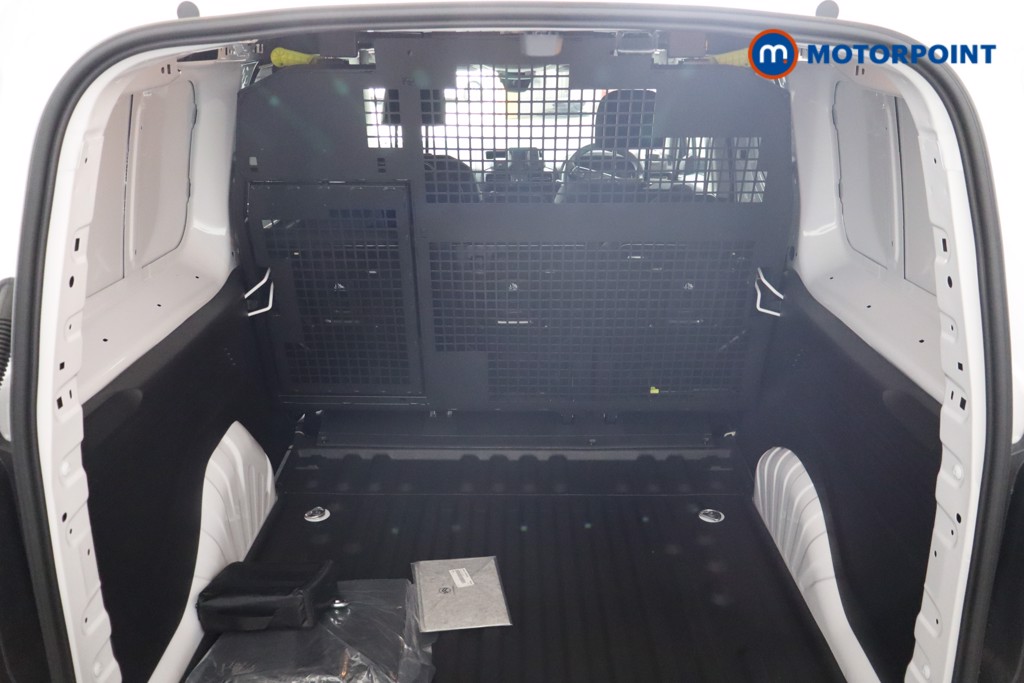 Citroen Berlingo Enterprise Manual Diesel Crew Bus - Stock Number (1571917) - 13th supplementary image