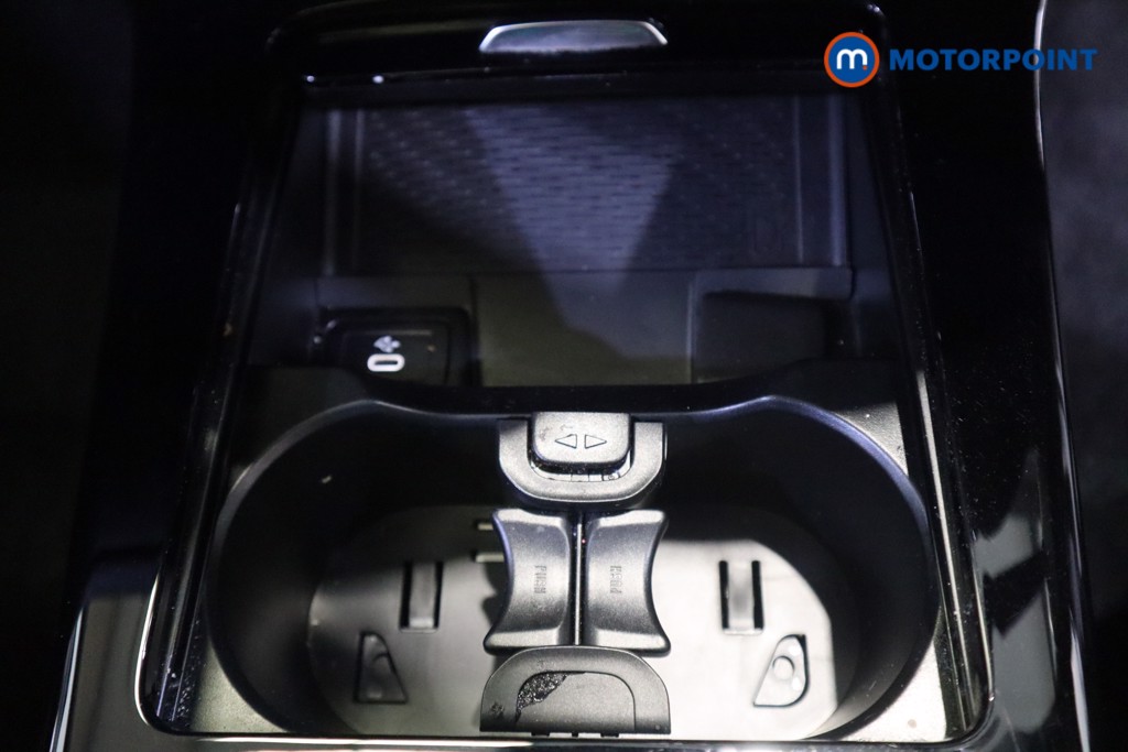 Mercedes-Benz CLA Amg Line Automatic Petrol Coupe - Stock Number (1571955) - 23rd supplementary image