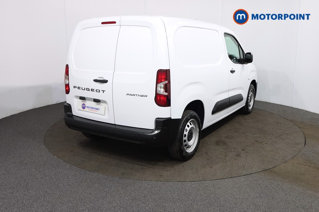 Peugeot Partner Professional Manual Diesel Panel Van - Stock Number (1573269) - Drivers side rear corner