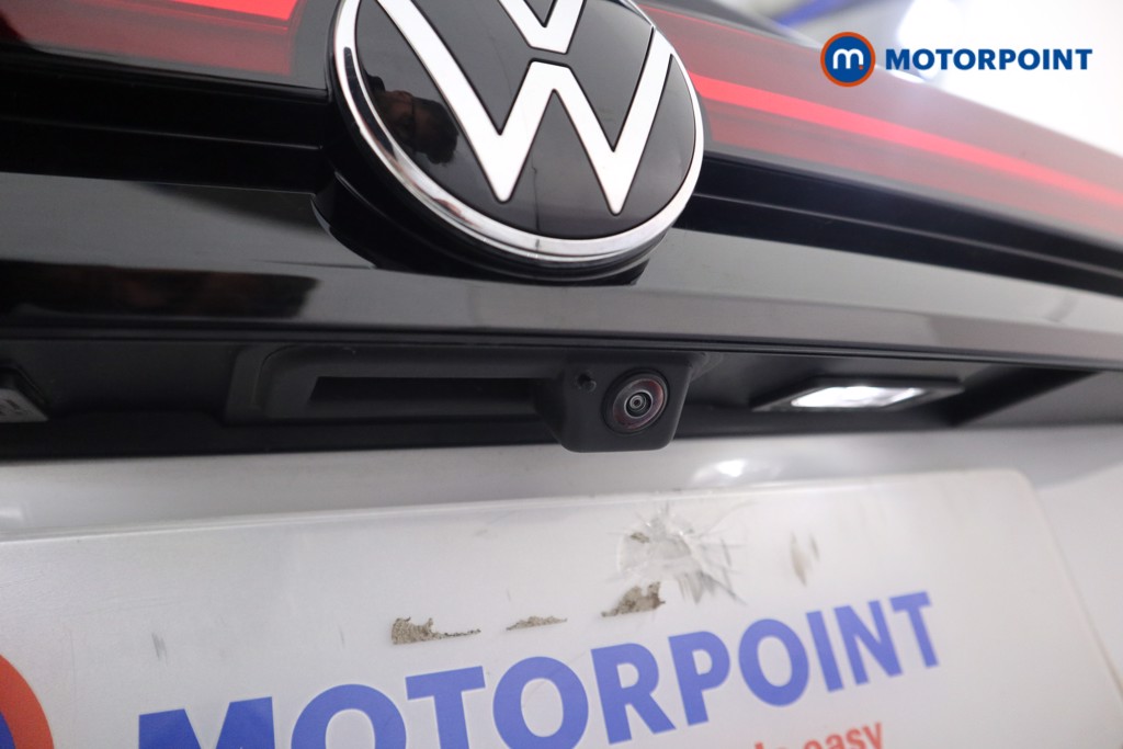 Volkswagen Passat Life Automatic Petrol Plug-In Hybrid Estate - Stock Number (1573339) - 17th supplementary image