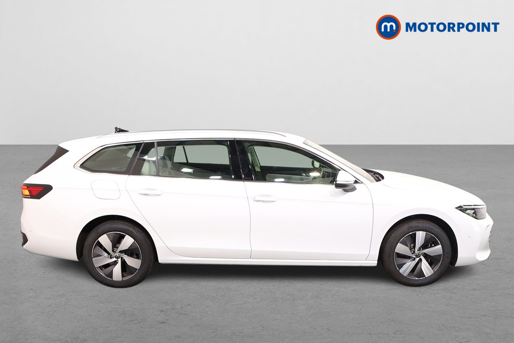 Volkswagen Passat Life Automatic Petrol Plug-In Hybrid Estate - Stock Number (1573339) - Drivers side