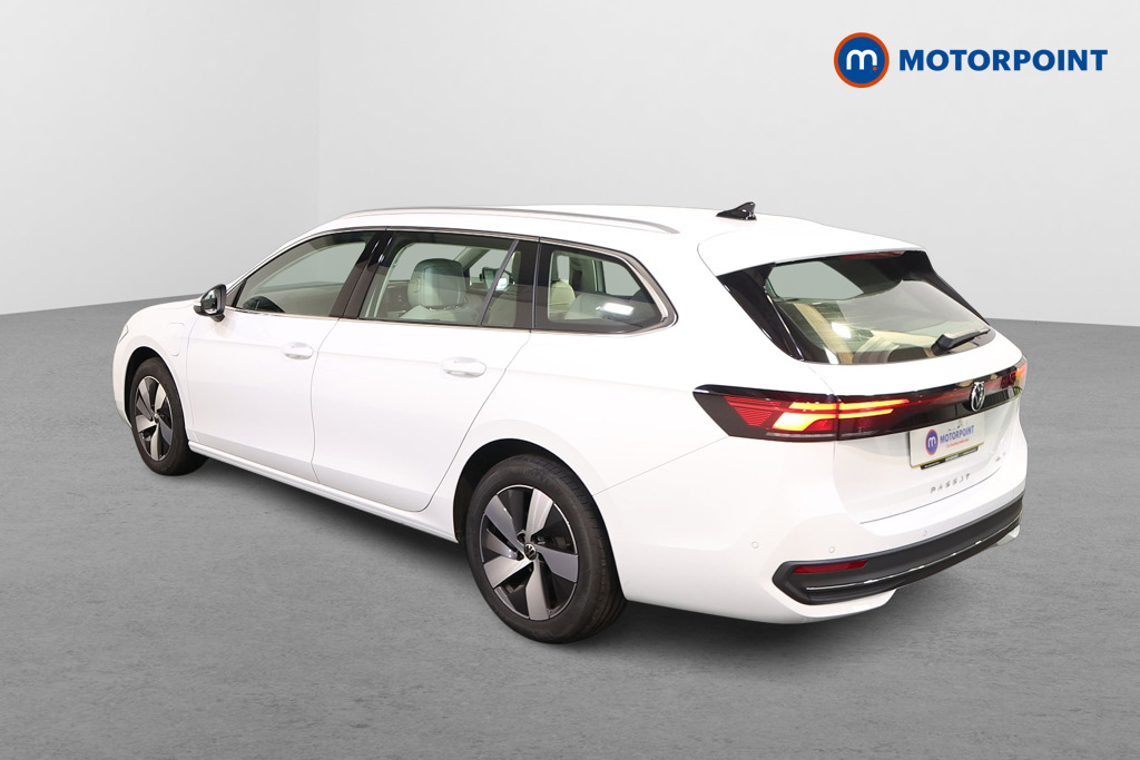 Volkswagen Passat Life Automatic Petrol Plug-In Hybrid Estate - Stock Number (1573339) - Passenger side rear corner