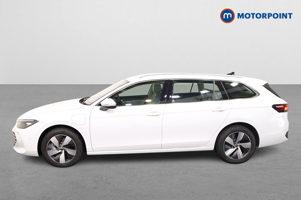 Volkswagen Passat Life Automatic Petrol Plug-In Hybrid Estate - Stock Number (1573339) - Passenger side