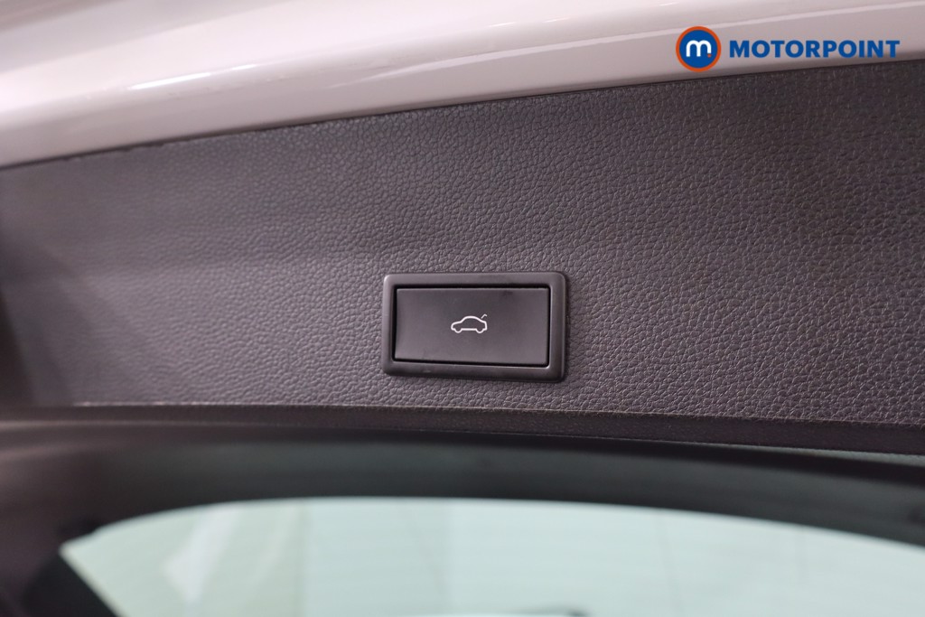 Seat Ateca Xperience Lux Automatic Petrol SUV - Stock Number (1574746) - 29th supplementary image