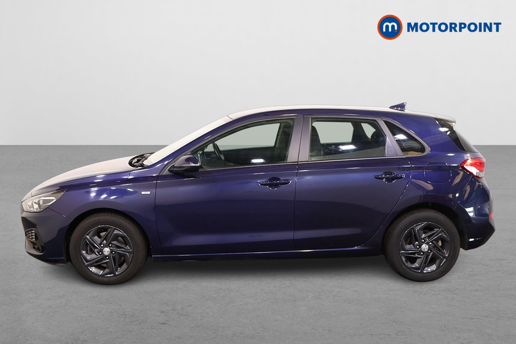 Hyundai I30 Se Connect Manual Petrol Hatchback - Stock Number (1574798) - Passenger side