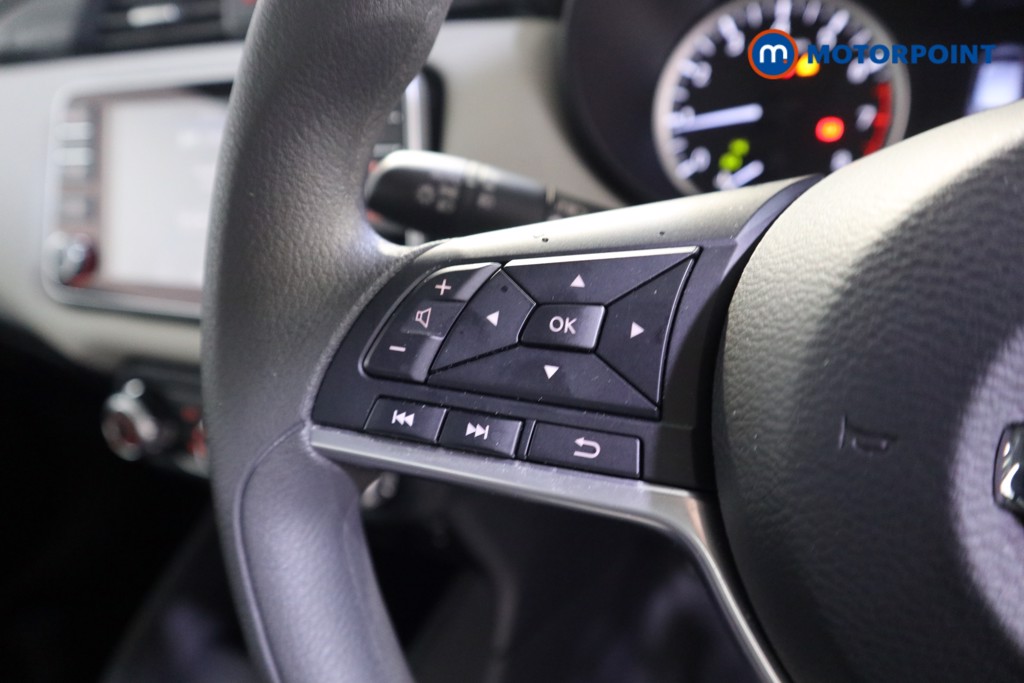 Nissan Micra Acenta Manual Petrol Hatchback - Stock Number (1574943) - 4th supplementary image