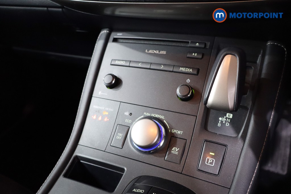 Lexus CT Sport Automatic Petrol-Electric Hybrid Hatchback - Stock Number (1574957) - 14th supplementary image