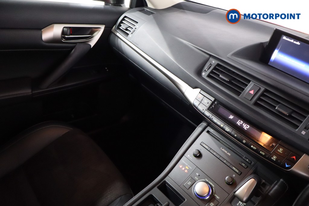Lexus CT Sport Automatic Petrol-Electric Hybrid Hatchback - Stock Number (1574957) - 16th supplementary image