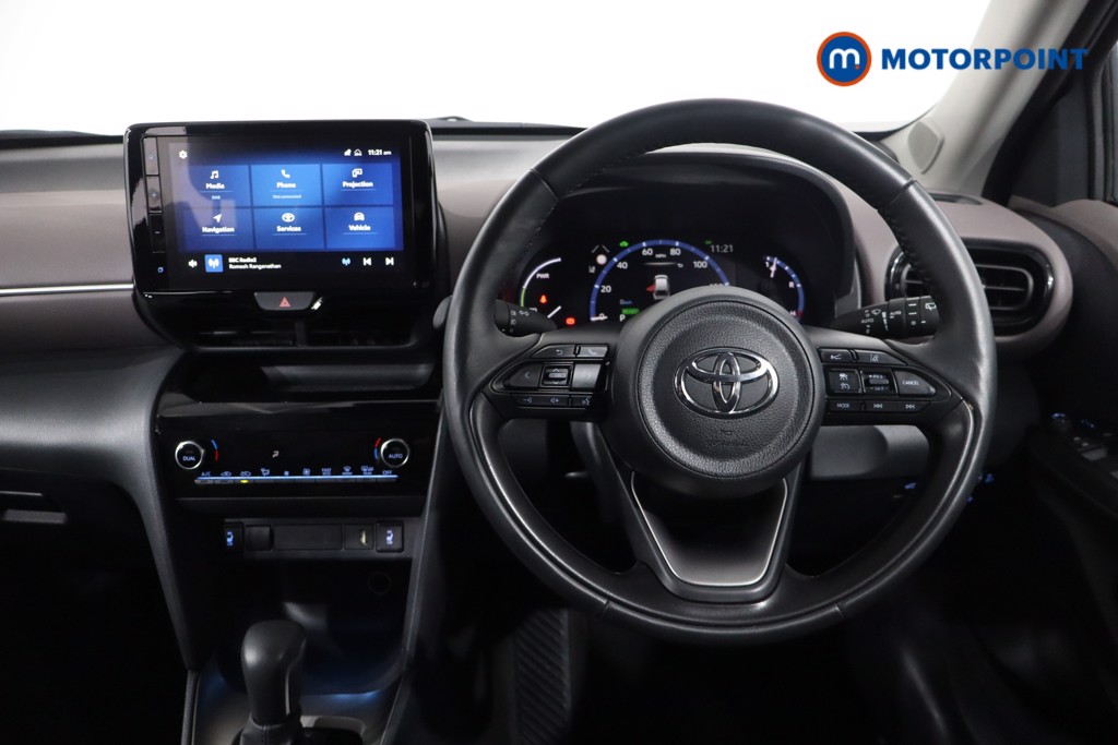 Toyota Yaris Cross Excel Automatic Petrol-Electric Hybrid Estate - Stock Number (1575787) - 3rd supplementary image