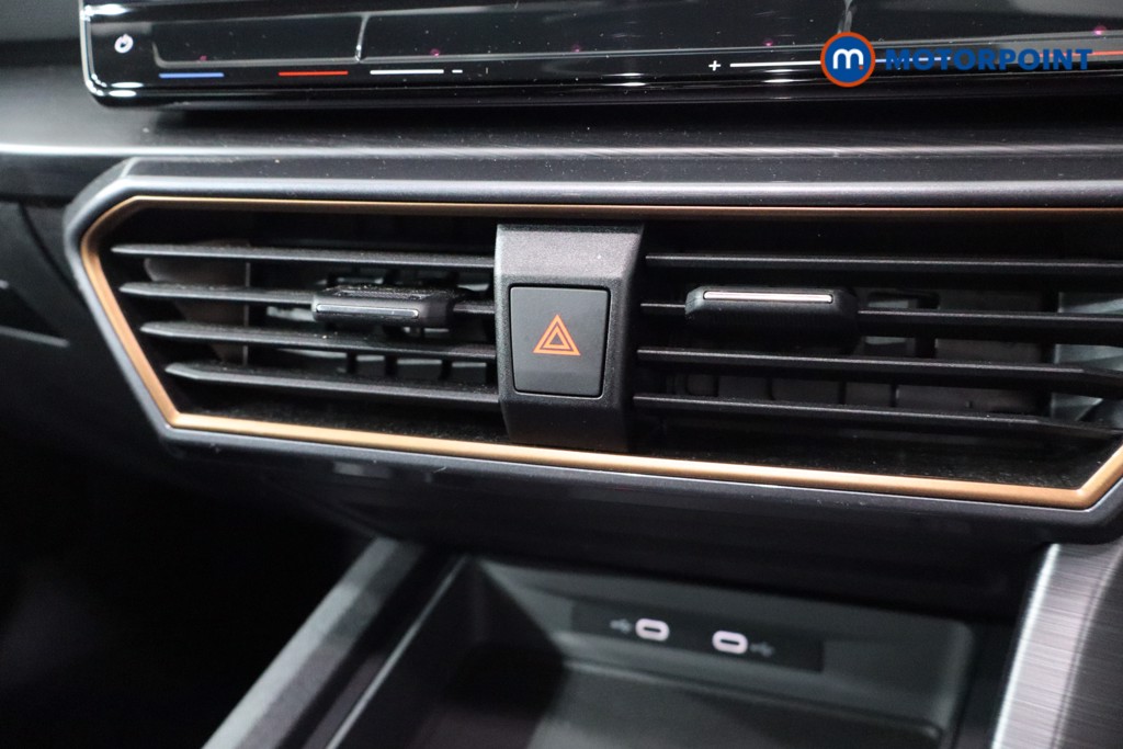 Cupra Leon VZ1 Automatic Petrol Hatchback - Stock Number (1575828) - 14th supplementary image
