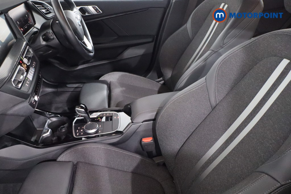 BMW 1 Series Sport Automatic Petrol Hatchback - Stock Number (1575830) - 4th supplementary image