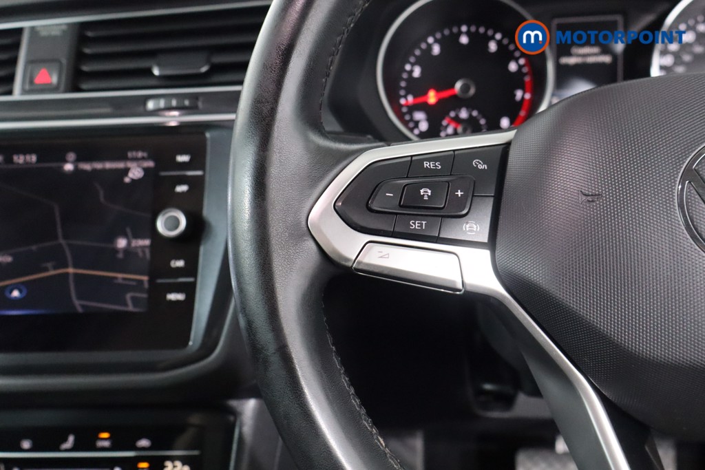 Volkswagen Tiguan Life Automatic Petrol SUV - Stock Number (1575841) - 7th supplementary image