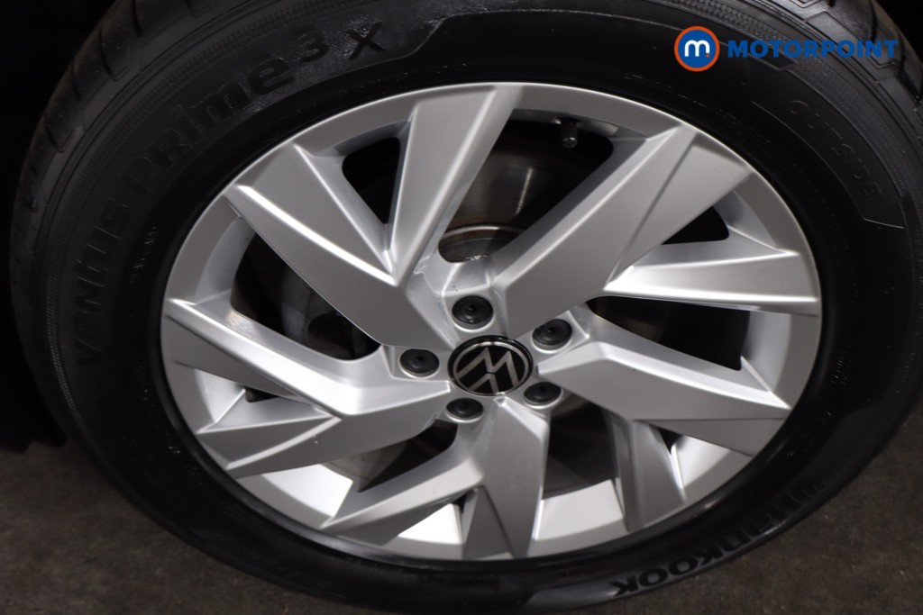 Volkswagen Tiguan Life Automatic Petrol SUV - Stock Number (1575841) - 11th supplementary image