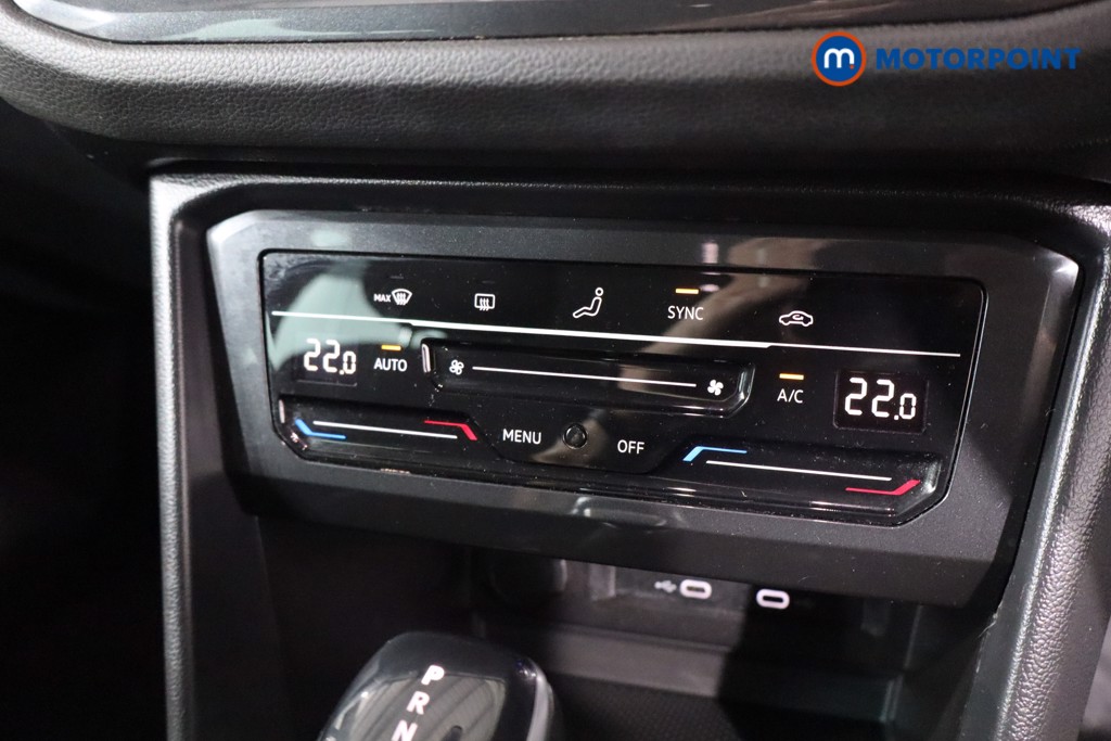 Volkswagen Tiguan Life Automatic Petrol SUV - Stock Number (1575841) - 14th supplementary image