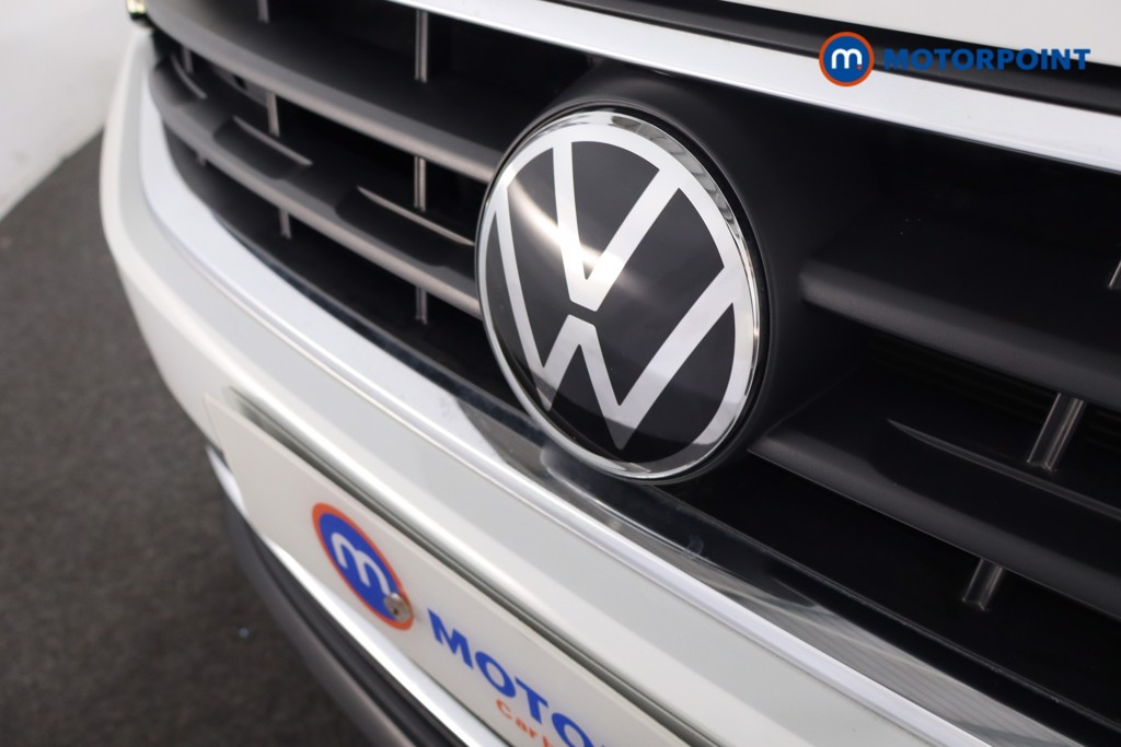Volkswagen Tiguan Life Automatic Petrol SUV - Stock Number (1575841) - 27th supplementary image