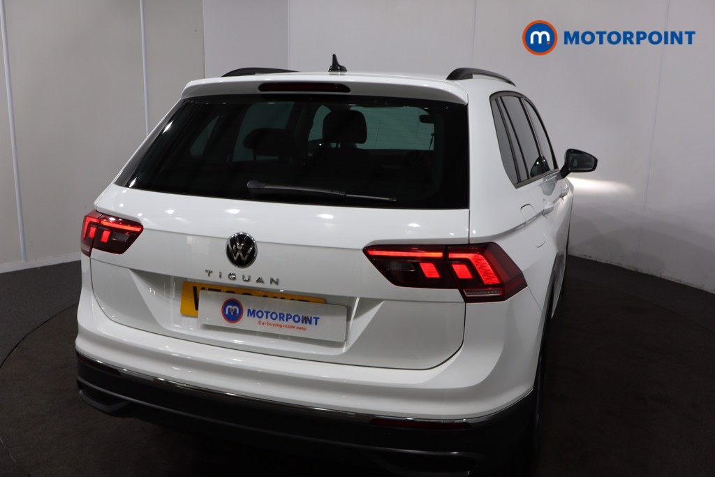 Volkswagen Tiguan Life Automatic Petrol SUV - Stock Number (1575841) - 29th supplementary image