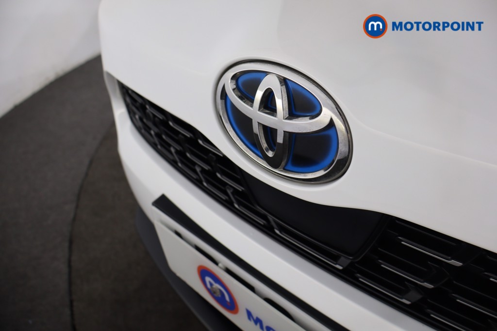 Toyota Yaris Cross Excel Automatic Petrol-Electric Hybrid Estate - Stock Number (1575861) - 26th supplementary image