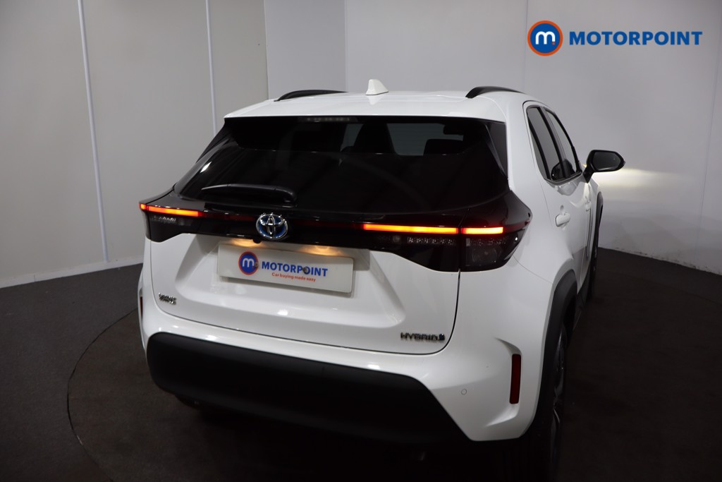 Toyota Yaris Cross Excel Automatic Petrol-Electric Hybrid Estate - Stock Number (1575861) - 28th supplementary image